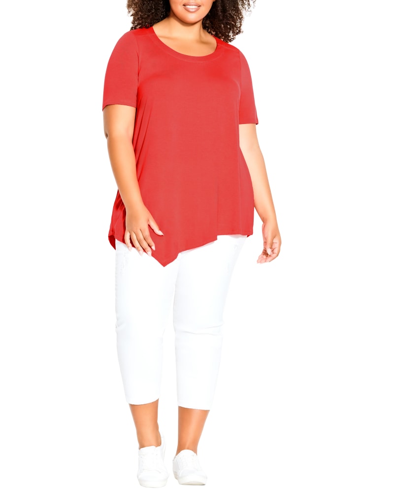 Plus size model wearing  by avenue | Dia&Co | dia_product_style_image_id:201262